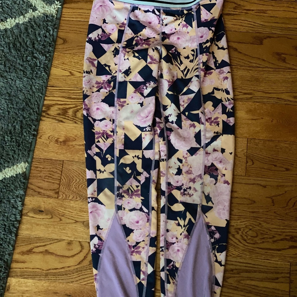 Nike girls leggings